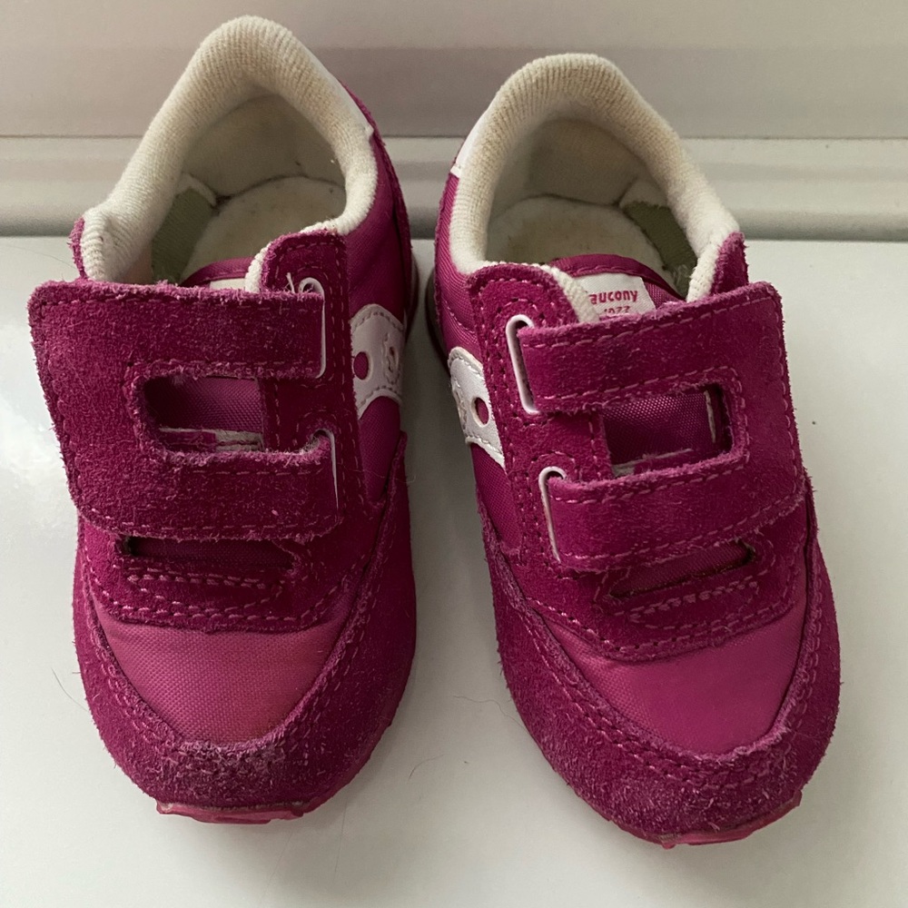 Baby Saucony jazz size 5